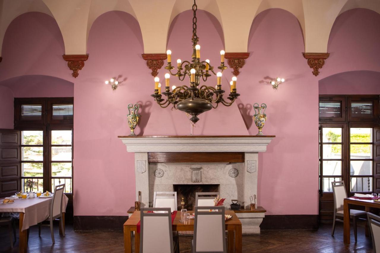 Rvhotels Palau Lo Mirador Torroella de Montgrí Kültér fotó