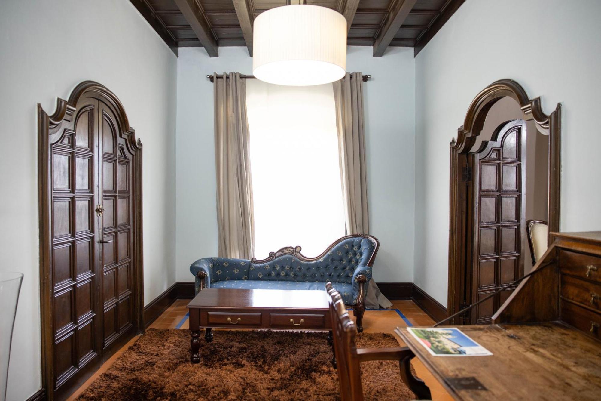 Rvhotels Palau Lo Mirador Torroella de Montgrí Kültér fotó
