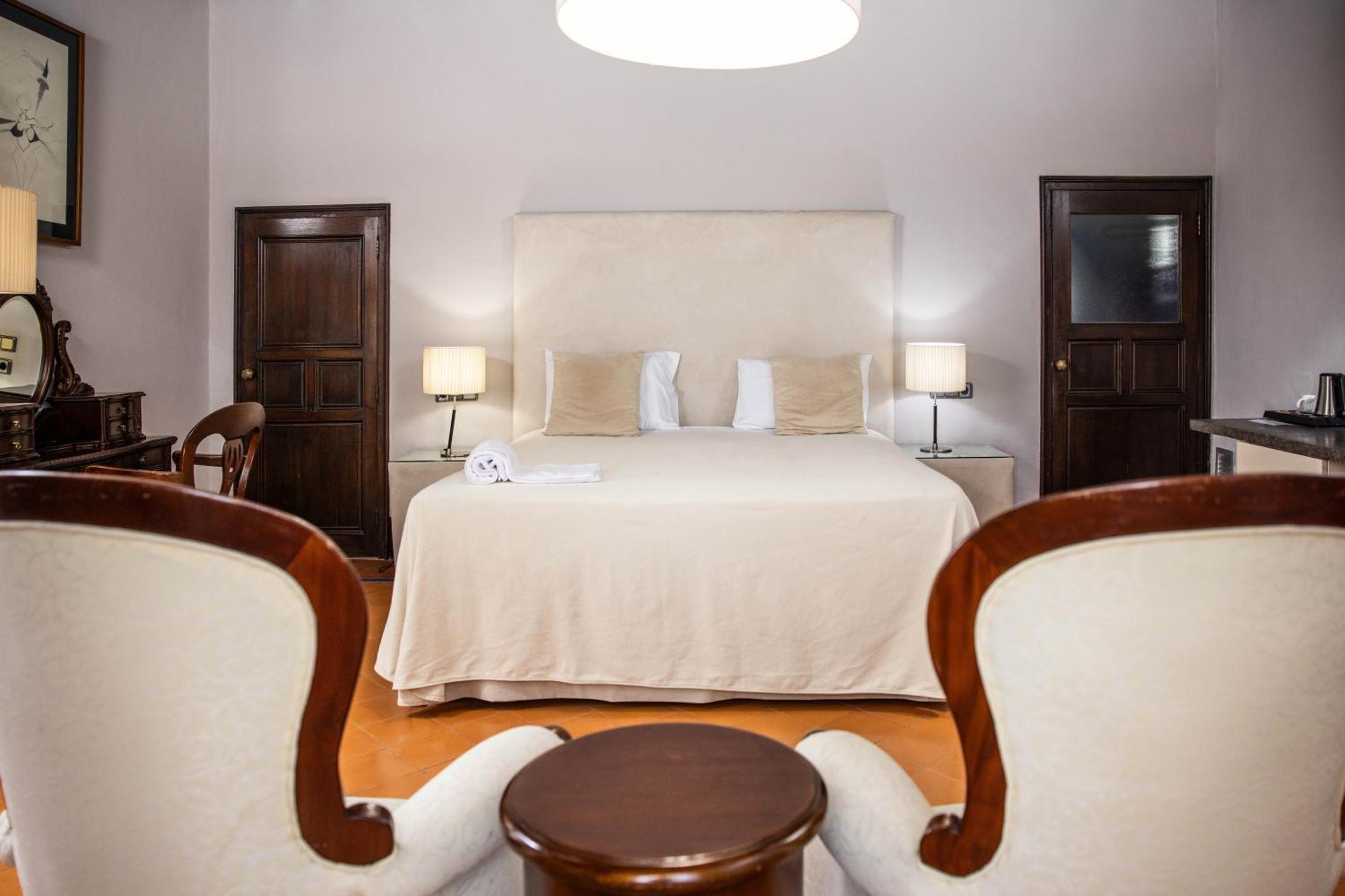 Rvhotels Palau Lo Mirador Torroella de Montgrí Kültér fotó